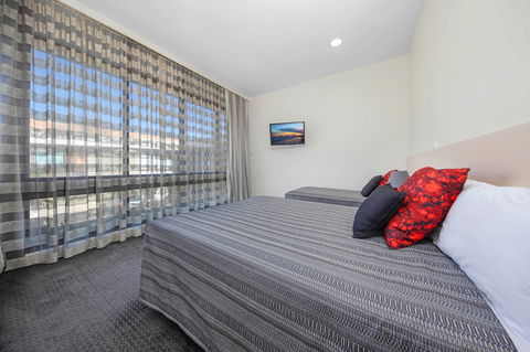 Belconnen Way Motel And Serviced Apartments - Taree Accommodation 5