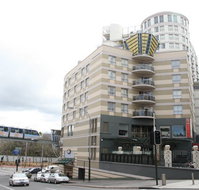Seasons Darling Harbour - Taree Accommodation