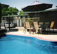 Sun Centre Motel - Taree Accommodation
