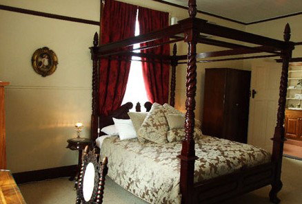 Cooleys Creek ACT Taree Accommodation