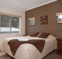 Adamsons Riverside Accommodation - Taree Accommodation
