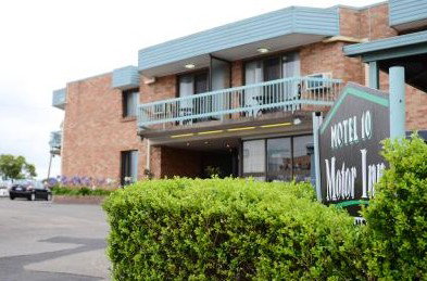 Motel 10 Motor Inn - Taree Accommodation 0