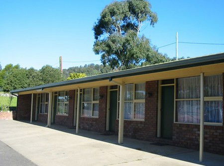 Cobargo Hotel Motel - Taree Accommodation 2