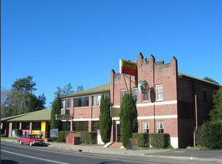Cobargo Hotel Motel - Taree Accommodation 3