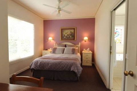 Bendigo Cottages - Taree Accommodation 3
