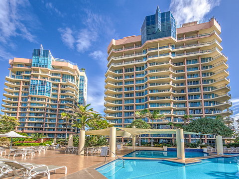 AA Oceana On Broadbeach - Taree Accommodation 13