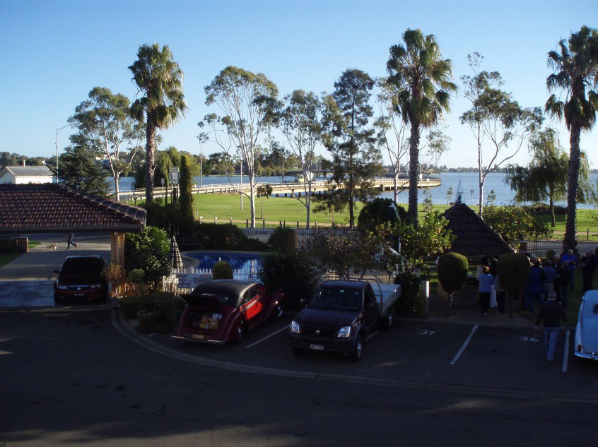 Esmond VIC Taree Accommodation