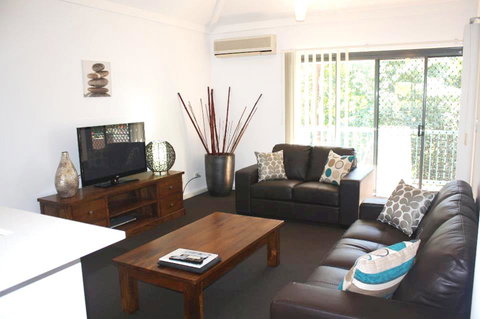 Outrigger Bay Apartments - Taree Accommodation 7