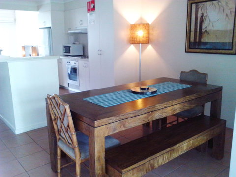 Outrigger Bay Apartments - Taree Accommodation 10