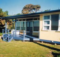Eskavy Beach House - Taree Accommodation