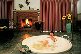 Boronia Peak Villas - Taree Accommodation 0