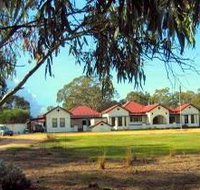 Whurra Mundi Homestead - Taree Accommodation