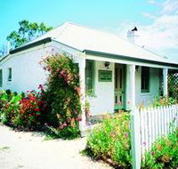 Sarah's Cottage - Taree Accommodation