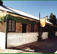 Devonshire House - Taree Accommodation