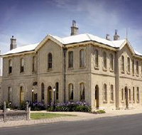 The Customs House - Taree Accommodation