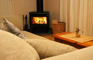 Adelaide Hills Country Cottages - The Nest - Taree Accommodation 3