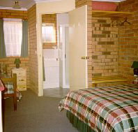 Latrobe Motel - Taree Accommodation