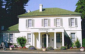 Fitzpatricks Inn - Taree Accommodation 0