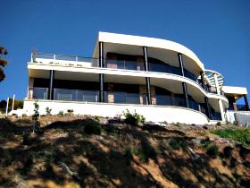 Sheer Pleasure Accommodation - Taree Accommodation 0