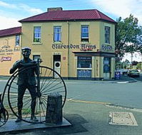 Clarendon Arms Hotel - Taree Accommodation