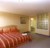 Lighthouse Hotel - Taree Accommodation