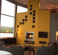 Eagles Nest Retreat - Taree Accommodation