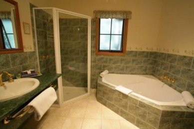 Cradle Chalet Boutique Luxury Lodge - Taree Accommodation 2