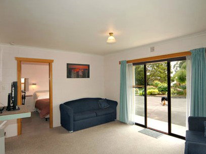 Willaway Motel Apartments - Taree Accommodation 3
