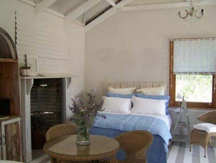 Flotsam Studio - Taree Accommodation 2
