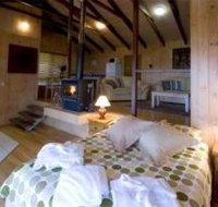 Treetops Seaview Montville - Taree Accommodation