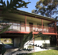 A Paradise Bungalow Waterfront - Taree Accommodation