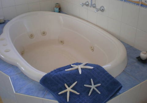 A Blue Point House Jervis Bay - Taree Accommodation 2