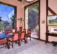 Castle On The Hill Bed and Breakfast - Taree Accommodation