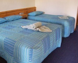 Cooma Country Club Motor Inn - Taree Accommodation 1