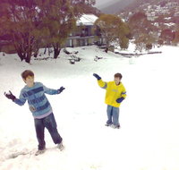Snowbound Chalets - Taree Accommodation