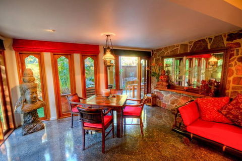 Bali At The Bay - Taree Accommodation 2