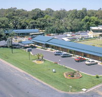 Deniliquin Country Club Motor Inn - Taree Accommodation