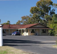Burke and Wills Motor Inn - Moree - Taree Accommodation