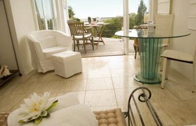 Above Wollongong At Pleasant Heights Bed And Breakfast - Taree Accommodation 5