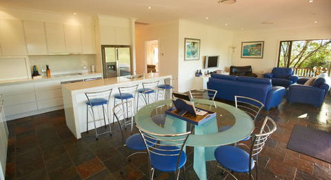 Barrington River House - Taree Accommodation 5