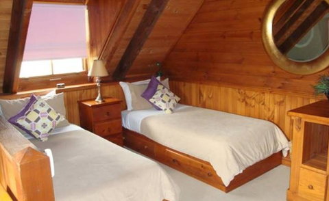 Bonn Abbey - Taree Accommodation 0