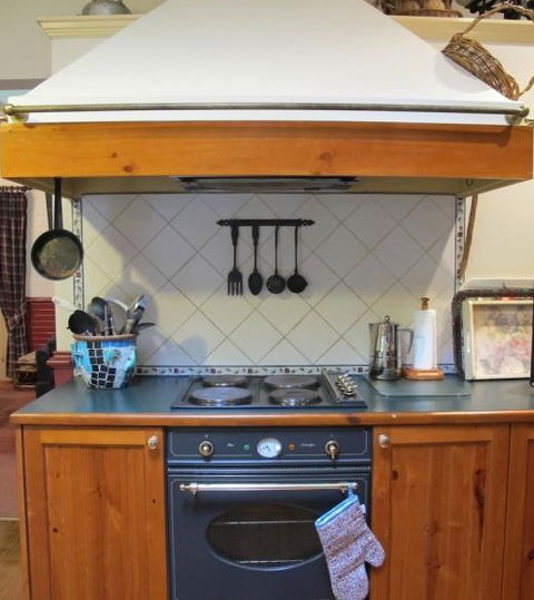 Capers Guesthouse And Cottage - Taree Accommodation 5