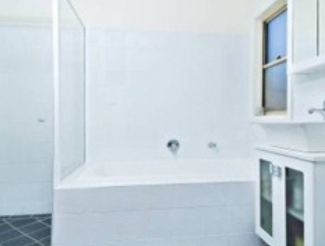 A Beach House Near Manly Two - Taree Accommodation 2