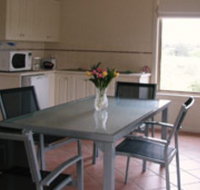 Burns B and B and Yabby Farm - Taree Accommodation