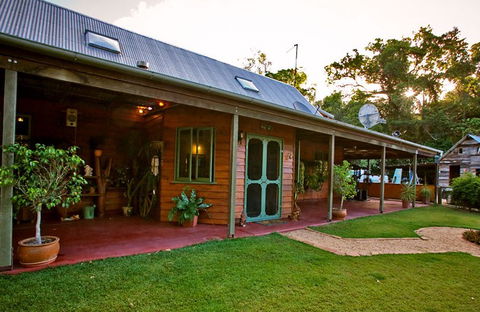 Rainforest Ranch - Taree Accommodation 4