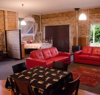 Mirambeena Retreat - Taree Accommodation