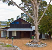 Amys Inlet View Retreat - Taree Accommodation