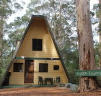 Green Leaves Cabin - Taree Accommodation