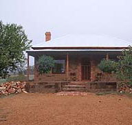 York Cottages - Taree Accommodation