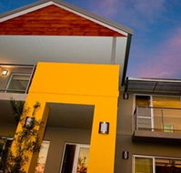 Champion Lakes Accommodation Waterside - Taree Accommodation